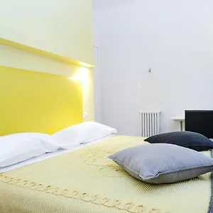 Lia Guest house